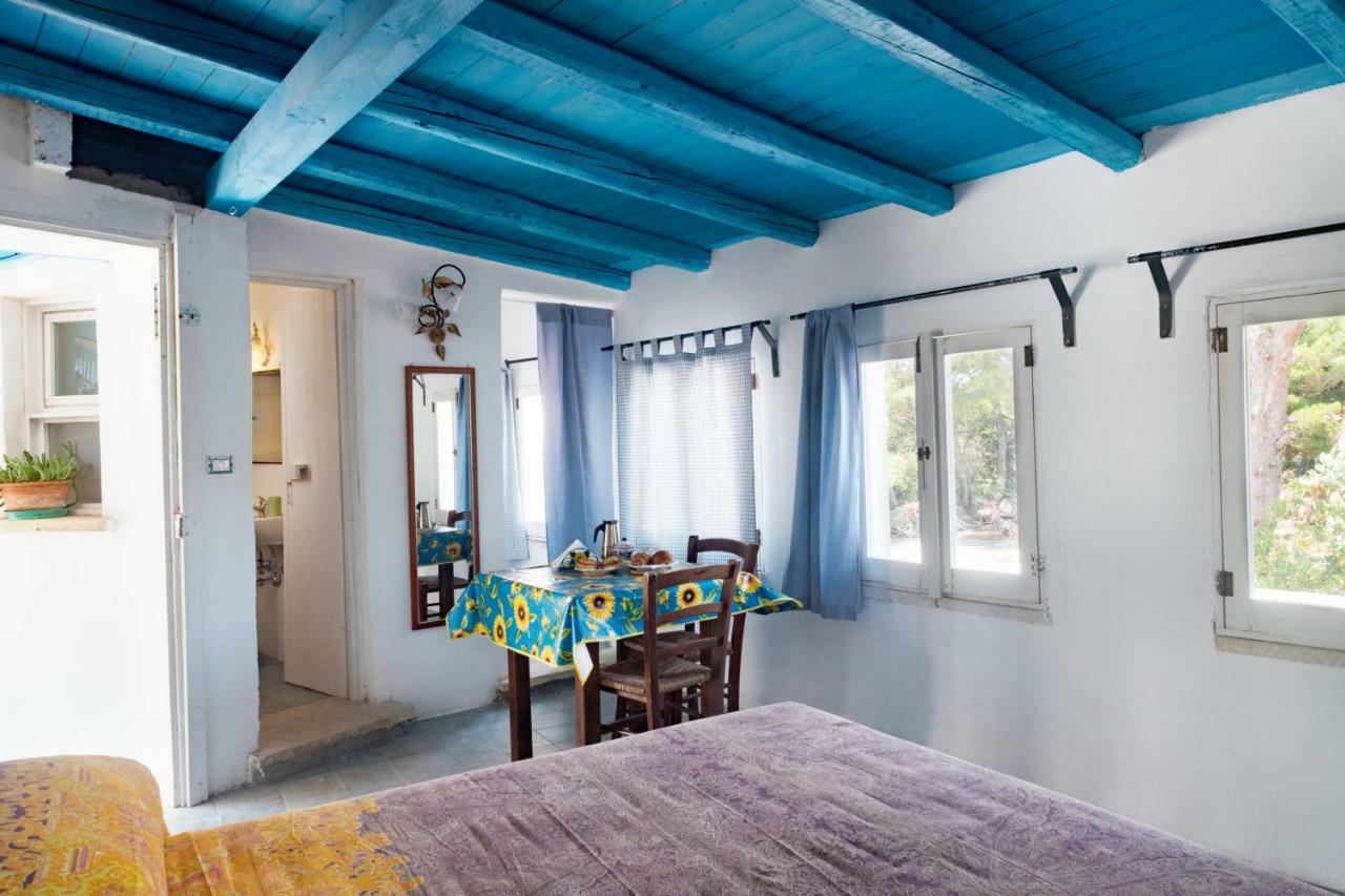 Casa Vacanze Capurre "Trulli E Pajare A Due Passi Dal Pizzo" Gallipoli Kültér fotó